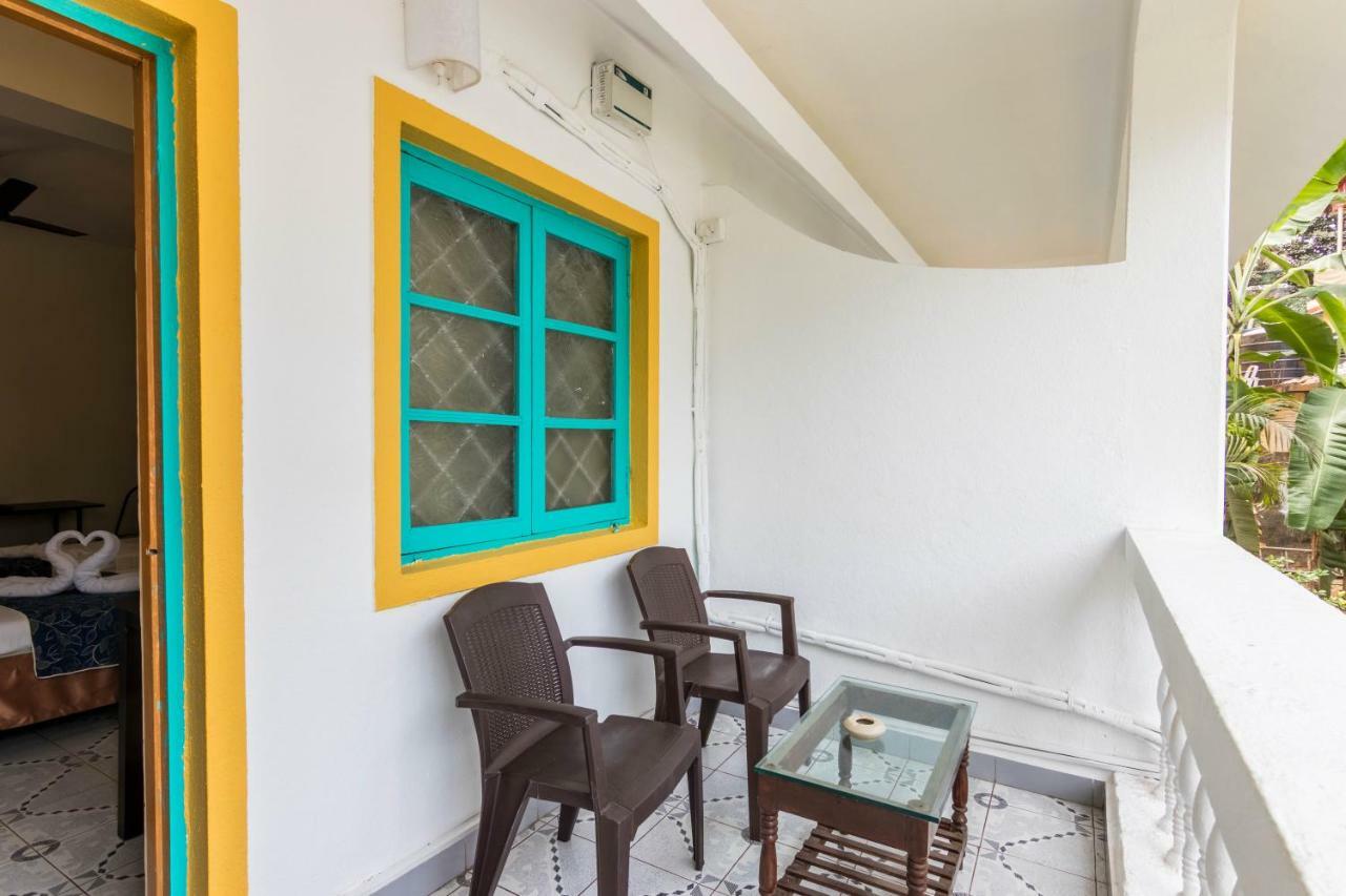 Dona Julia Beach Resort Calangute Exterior foto